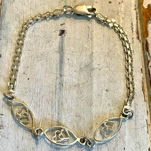 Vintage sterling 2 hearts link bracelet